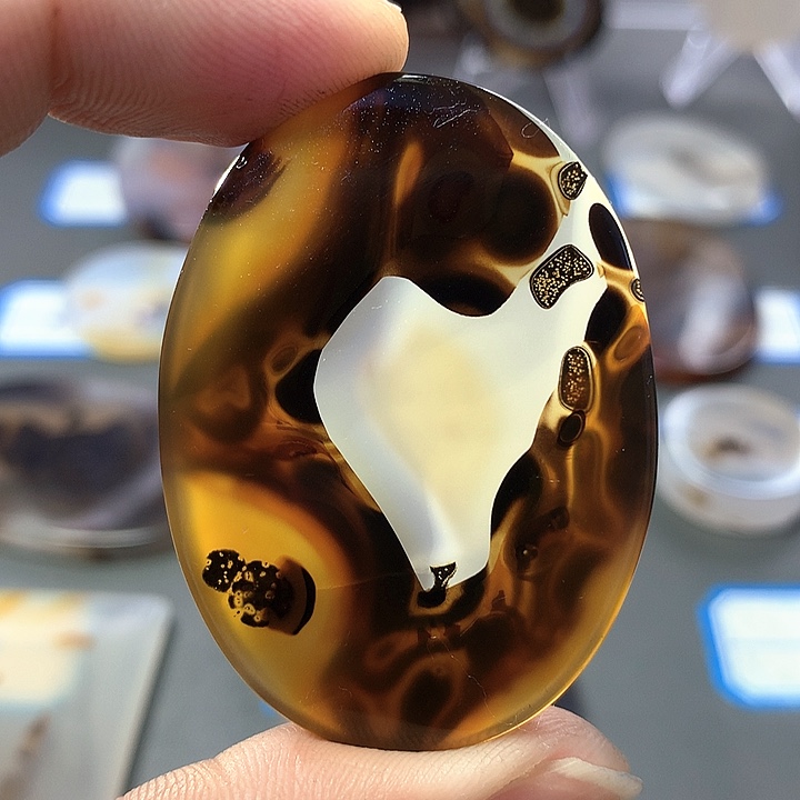 未镶嵌颈饰玛瑙/玉髓