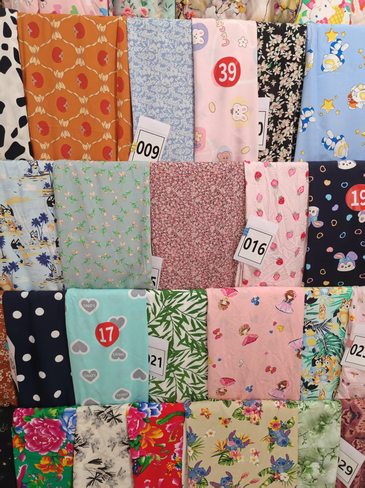 家居服饰人造棉绵绸