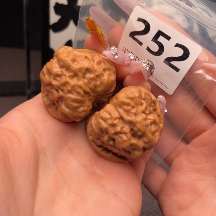 文玩核桃把件蛤蟆37➕