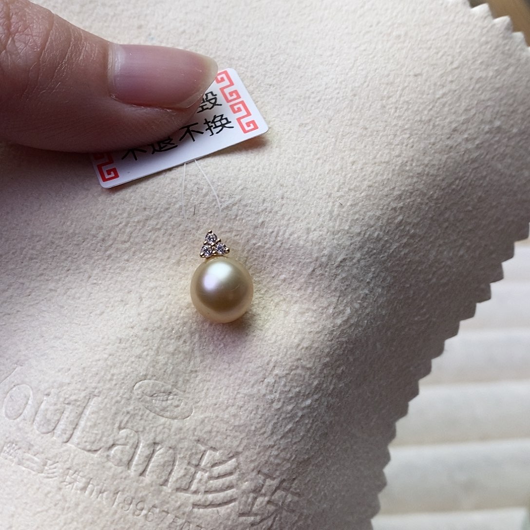 海水珍珠颈饰18K金镶嵌