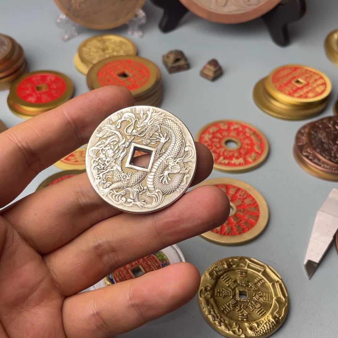 铜天**鑫现代仿制工艺文创铜币 