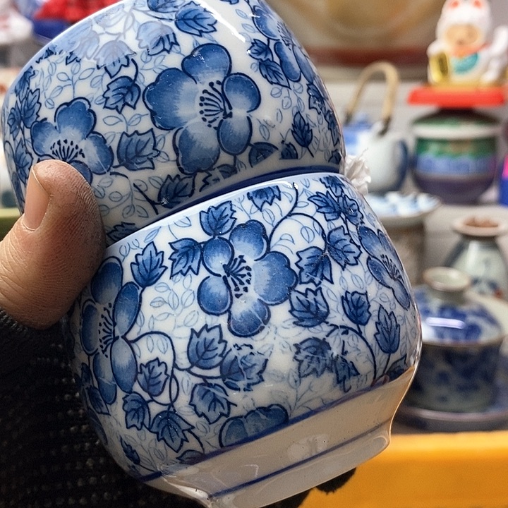 瓷片李***g在哪上班吗今天怎么没有去你那边
