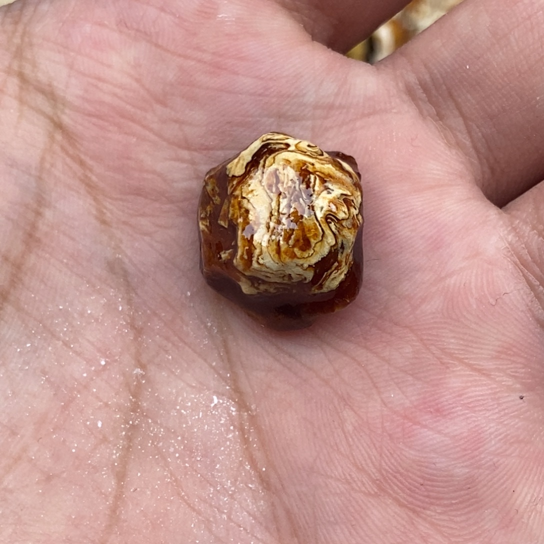 —***—定制琥珀未镶嵌定制