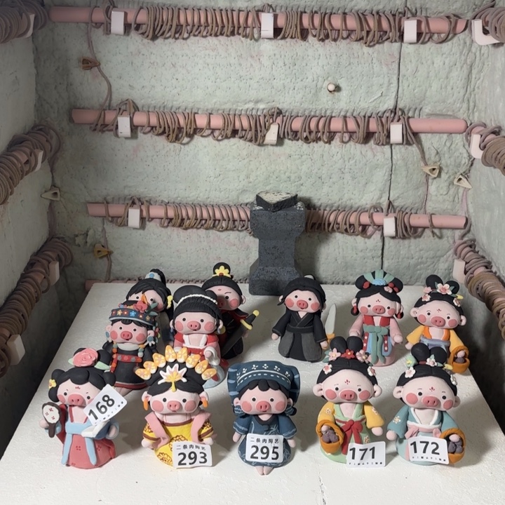 ****琪陶摆件景德镇陶瓷摆件猪猪猪