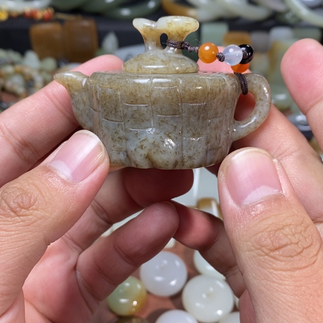 和田玉吊坠(不含链)未镶嵌