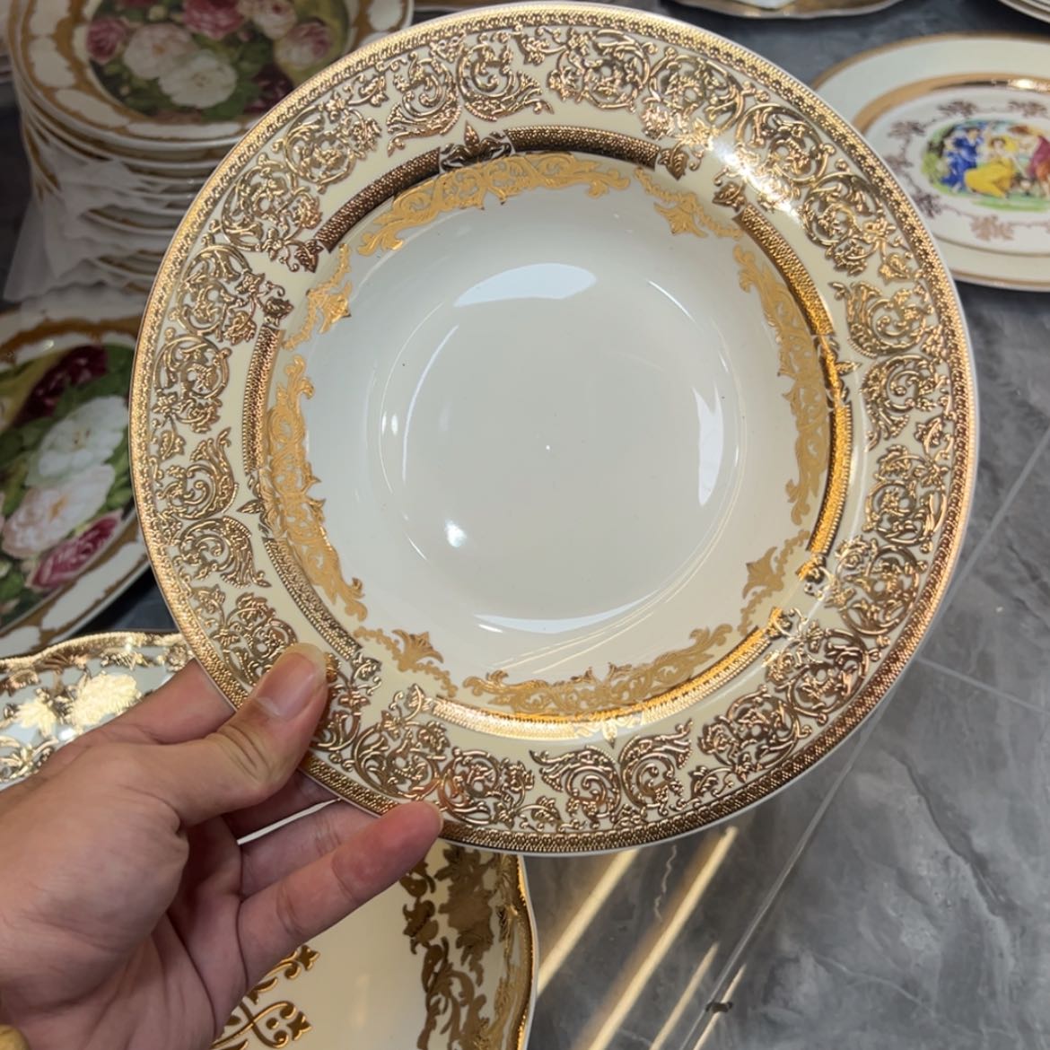 【闪购商品】瓷片8.5寸草帽盘两个一单福利价