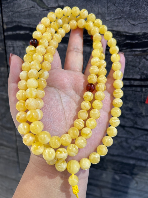 精品纯天然琥珀蜜蜡大大佛珠 108 串串 品质妖花纹路 尺寸9.9 mm