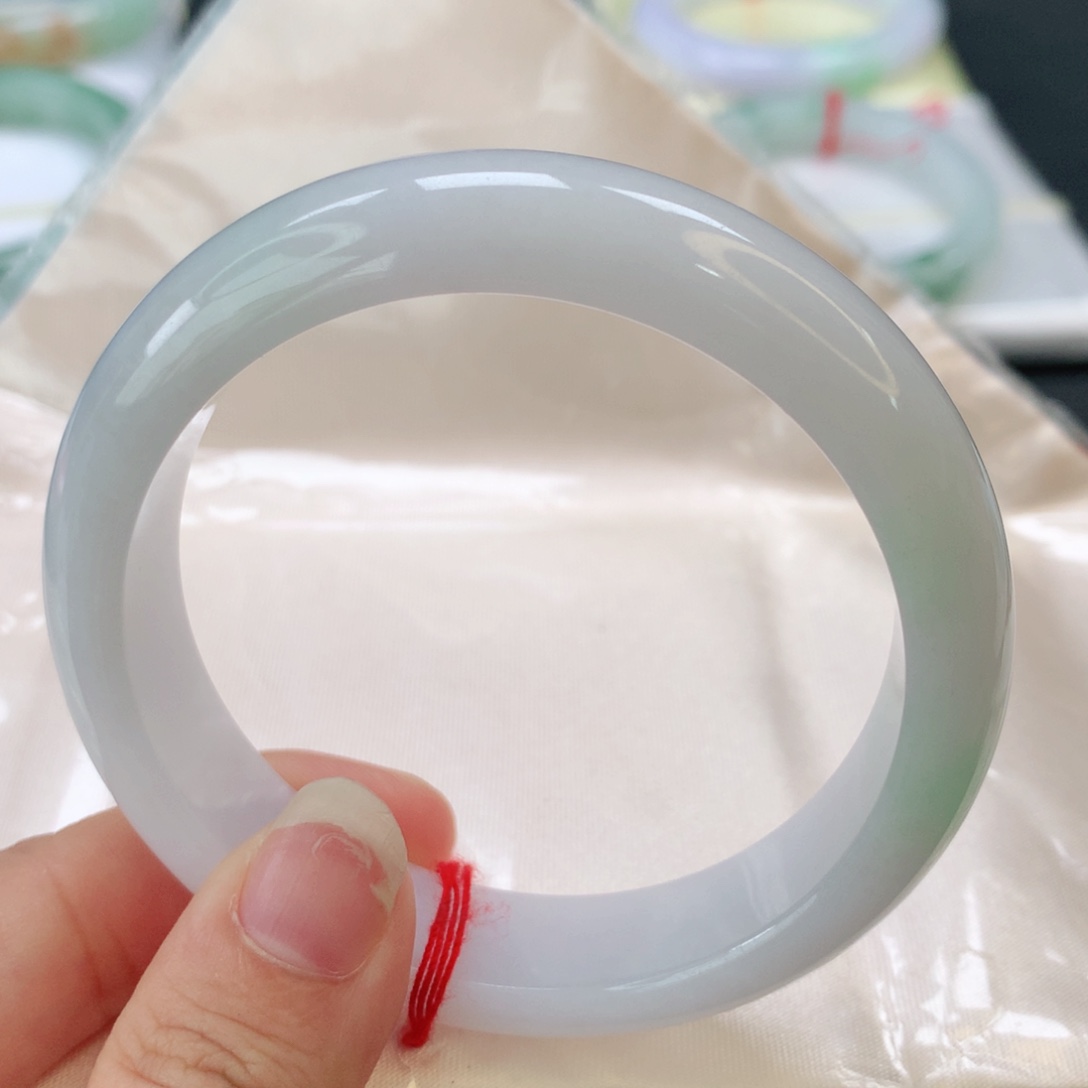 翡翠手镯未镶嵌翡翠手镯58