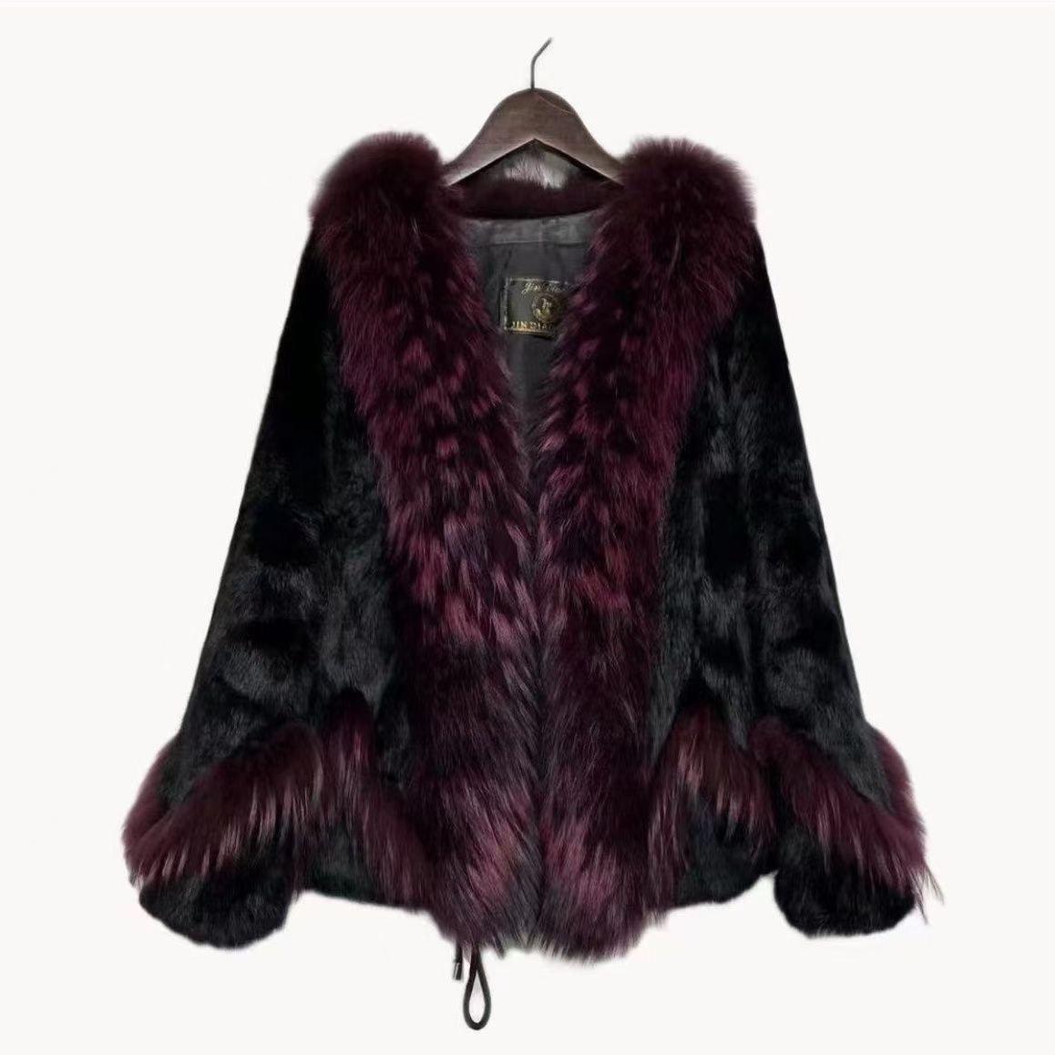 海宁时尚大毛领外套短款轻奢气质