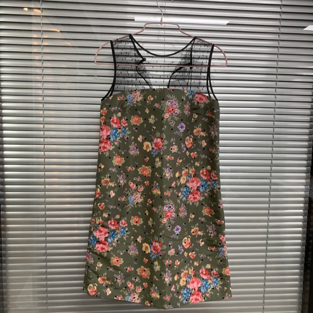 99新 Valentino/华伦天奴 印花连衣裙/40码/B01654