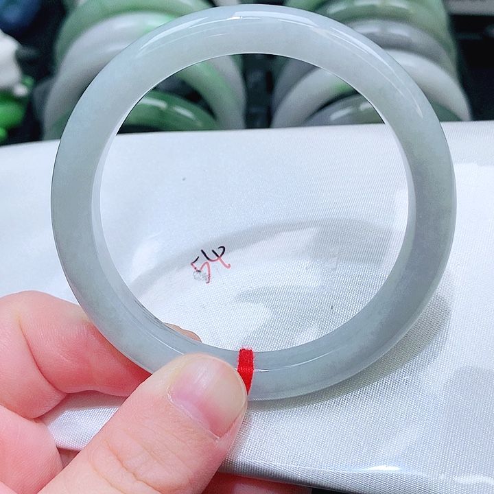 翡翠未镶嵌手镯516