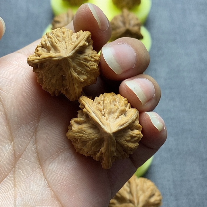 平***！文玩核桃把件19999