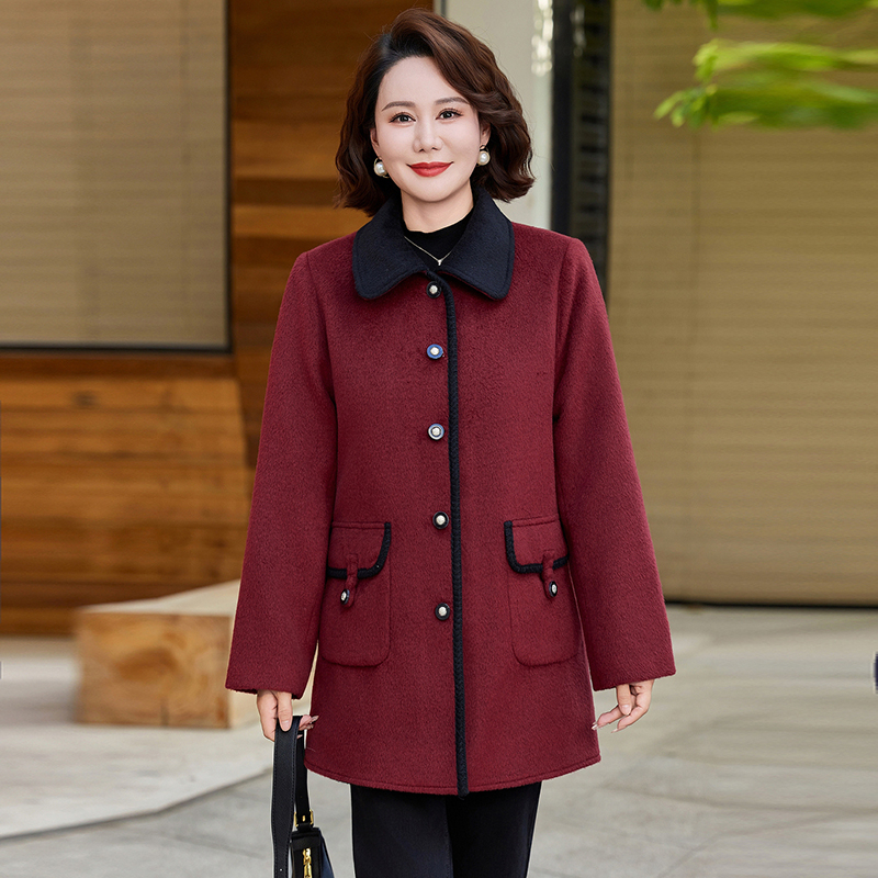 50岁妈妈夹棉外套洋气2025新款中老年女秋冬季加厚风衣中长款毛呢