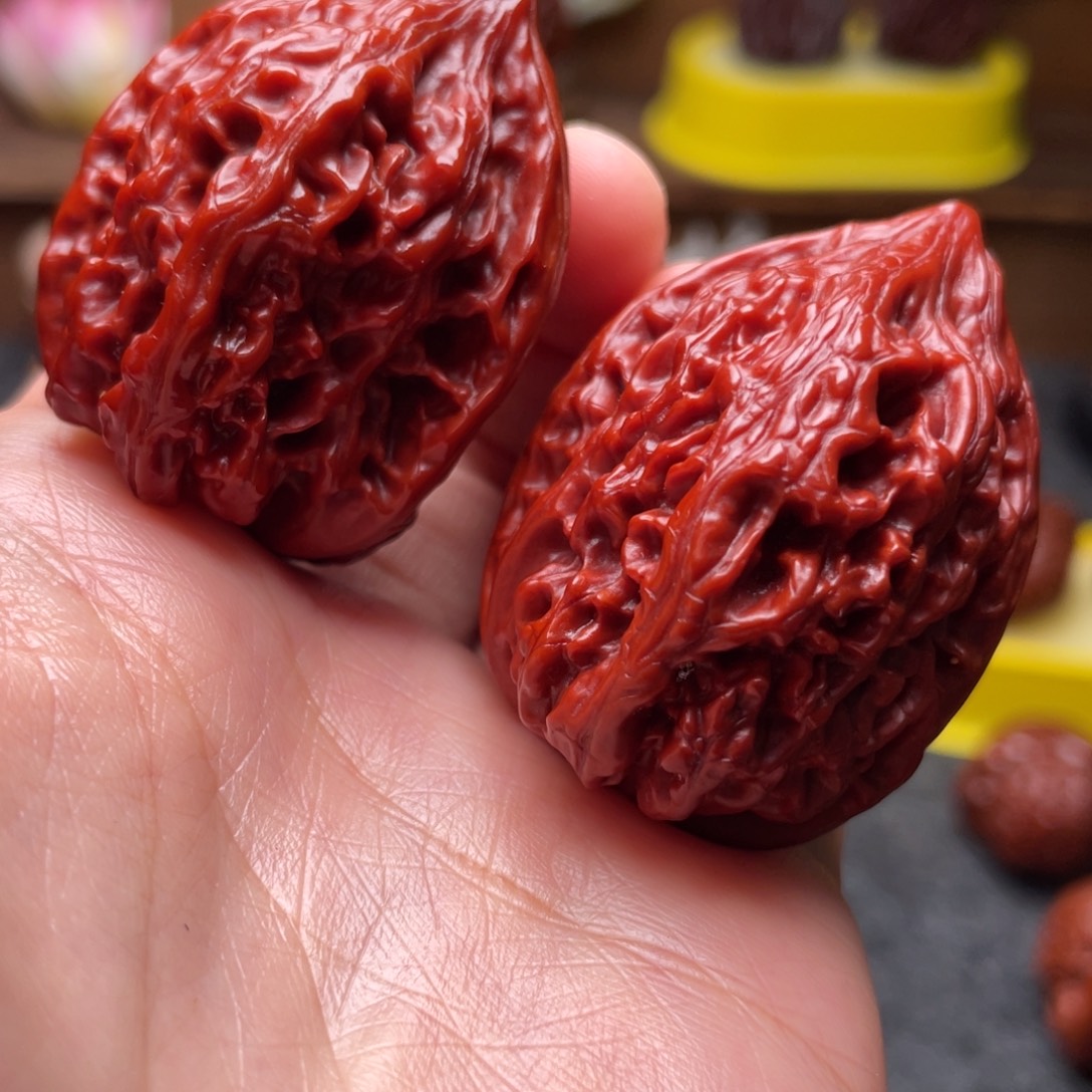 文玩核桃吊坠文玩核桃 手把件 赤龙鸡心 35