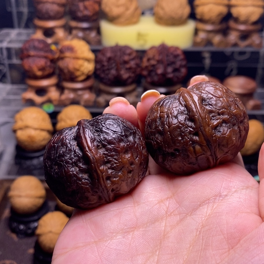 文玩核桃把件Z9七彩祥云39尺