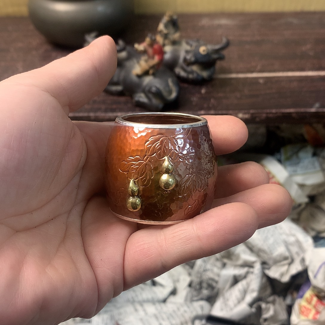 紫砂欢迎光临小店选购谢谢