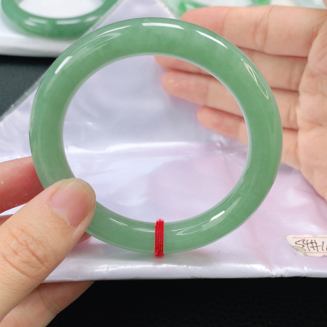 未镶嵌手镯翡翠缅甸圆54