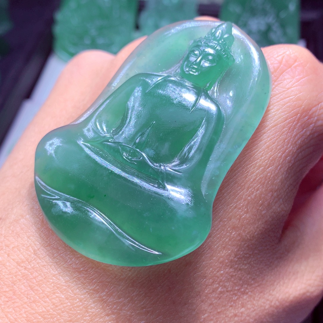 定制翡翠未镶嵌天然翡翠A货毛货挂件