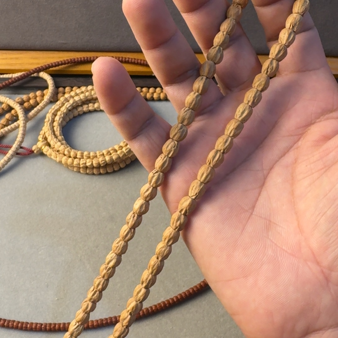 逗***儿柏香籽/百香籽吊坠