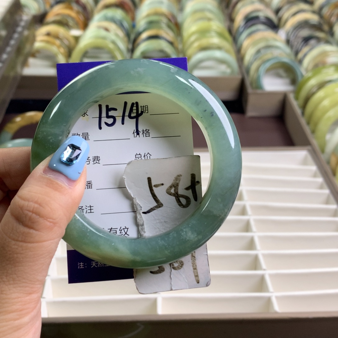 蛇纹石玉未镶嵌手镯1514