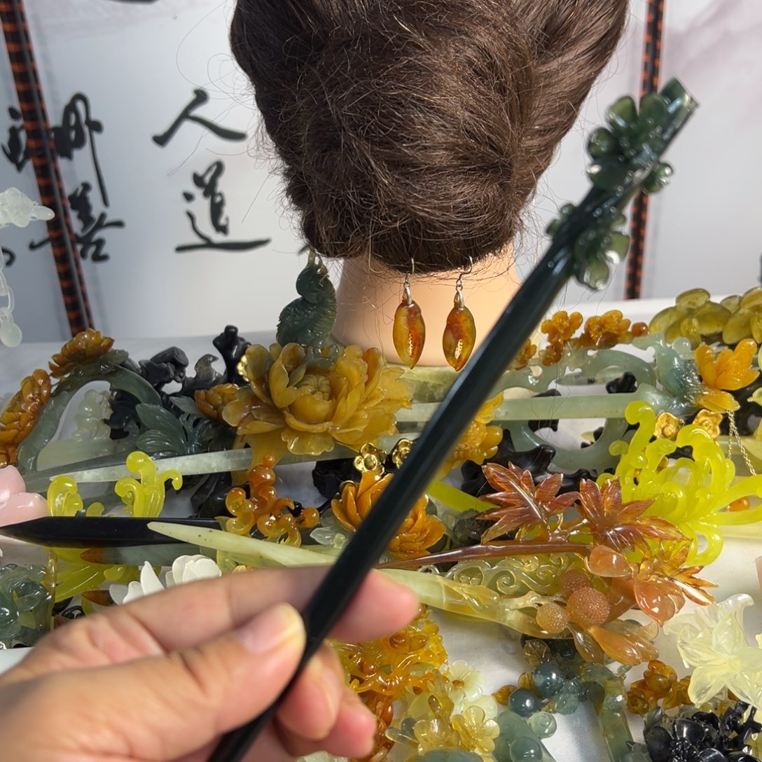 蛇纹石玉未镶嵌发饰