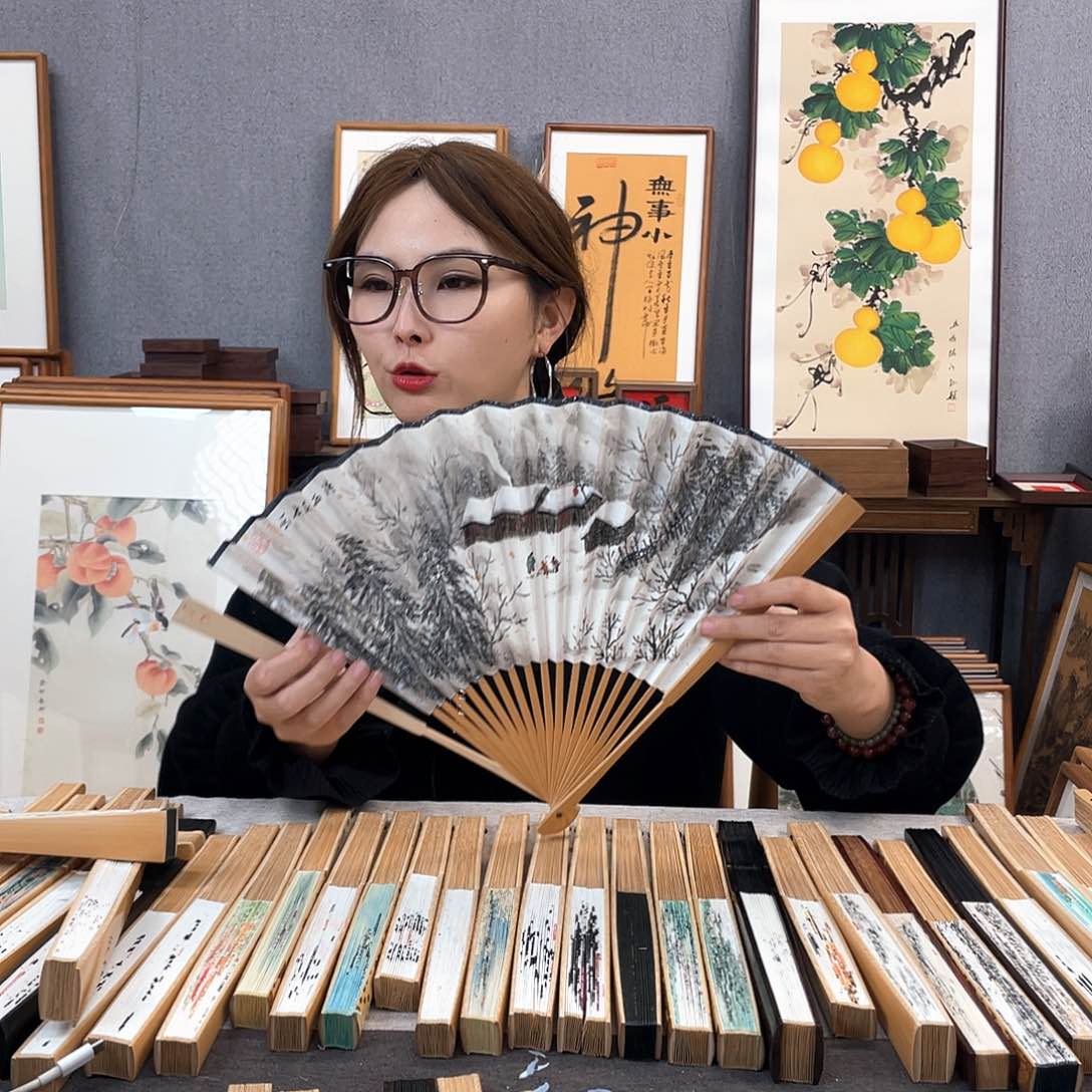 国画95寸玉竹-纯手绘-文玩扇骨（默认粘好）