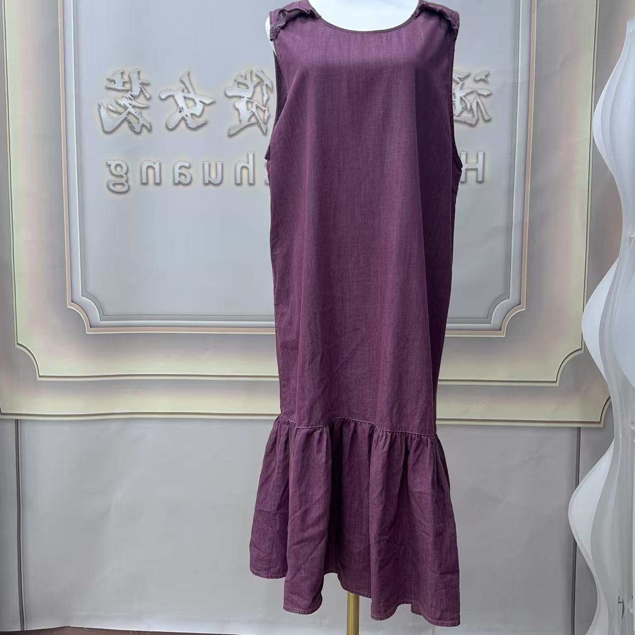 S8496 夏季女装时尚纯色无袖长宽连衣裙