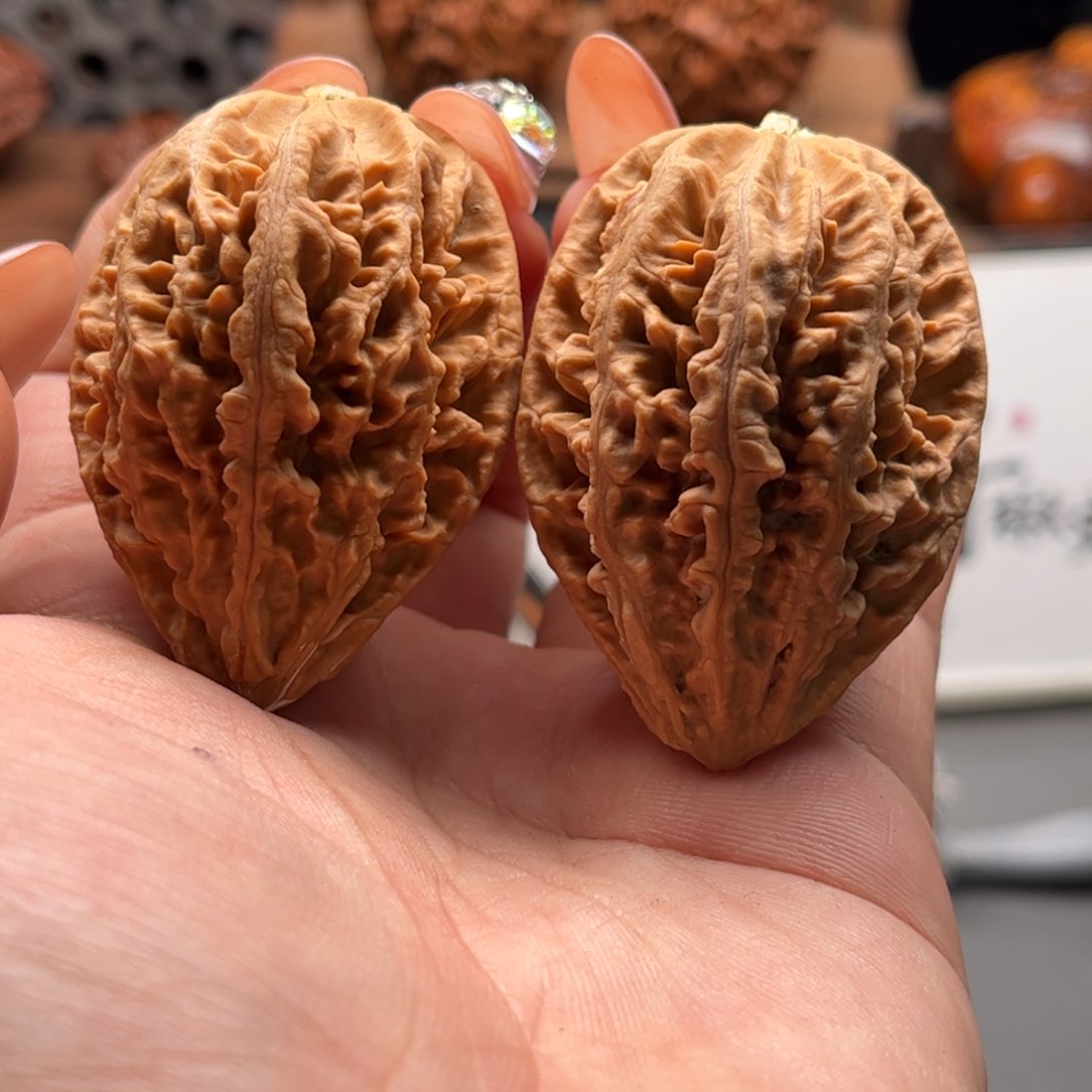 文玩核桃把件关东木子家楸大胖43