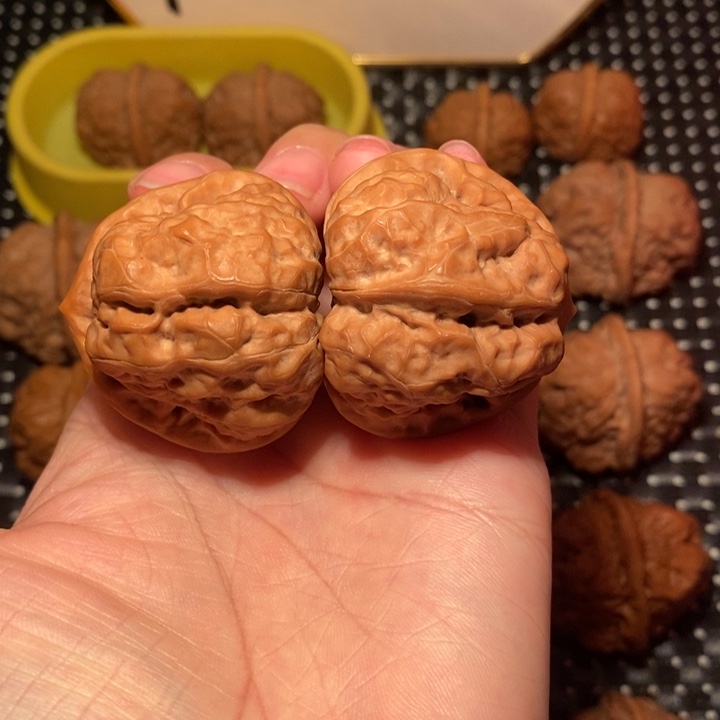 文玩核桃把件四面一线天开吧八腿蛙王