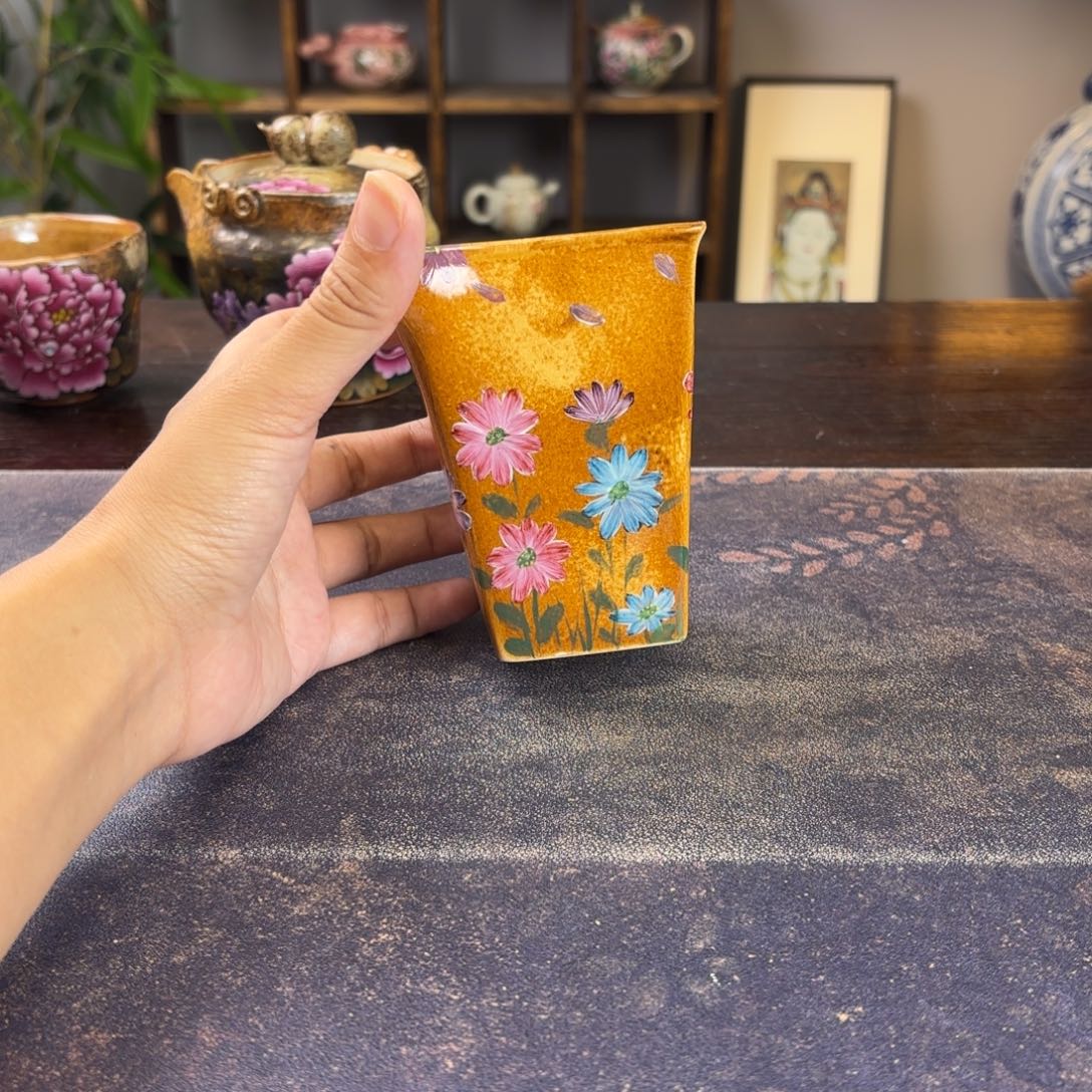 天***音摆件景德镇纯手工陶瓷工艺制作