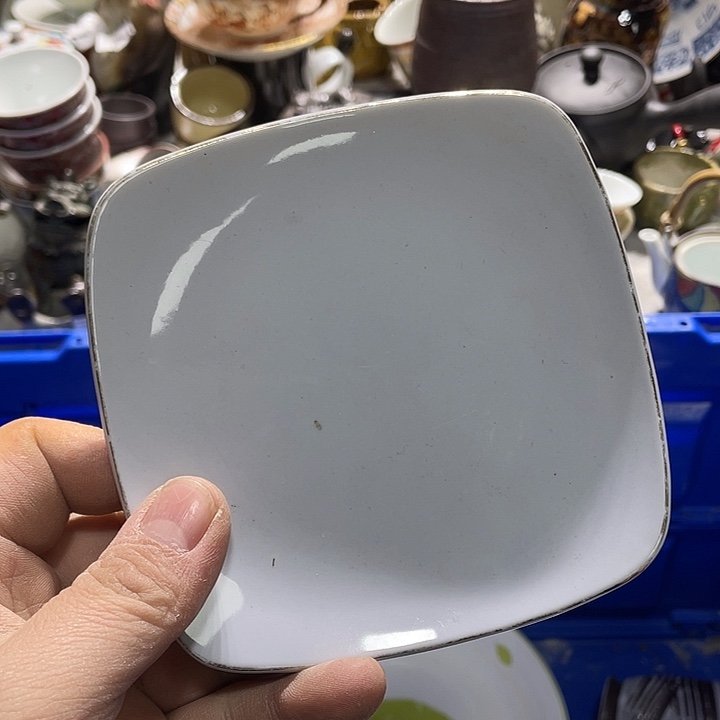 瓷片！我是一个快递的人