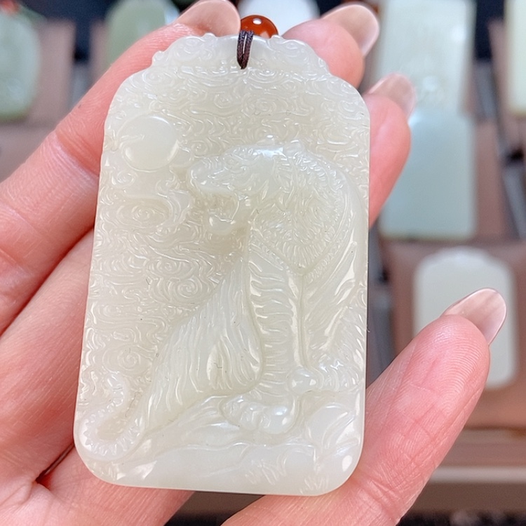 【闪购商品】和田玉颈饰未镶嵌