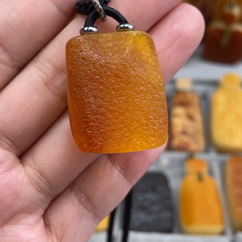 【闪购商品】琥珀珠宝奇石未镶嵌