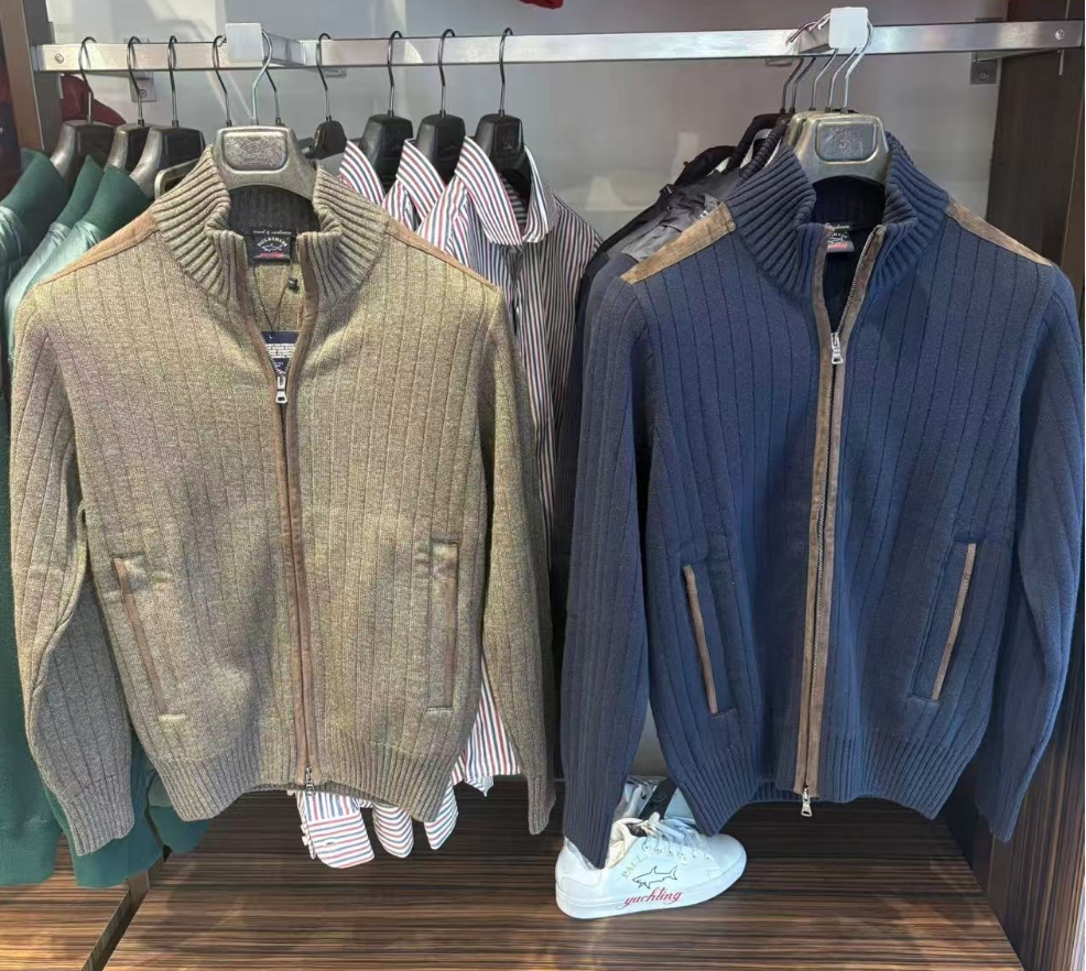 保鲨 不退换 羊毛混羊绒休闲开衫 　下单联系客服
