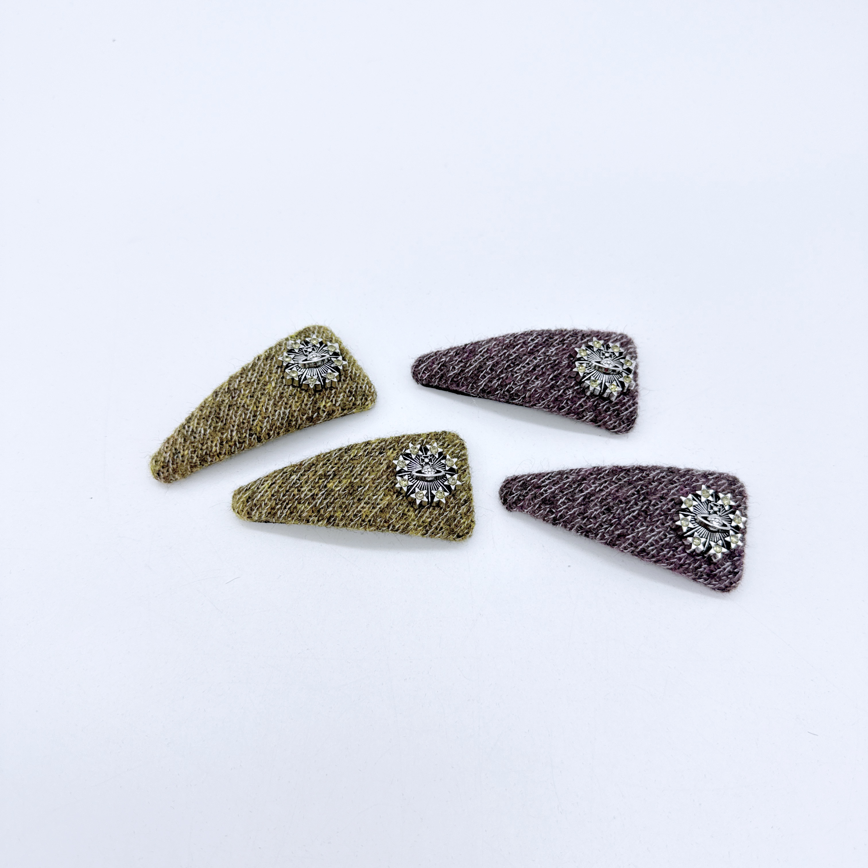 Mi33 闪钻星球星星针织大三角BB夹 Y23061G3-1