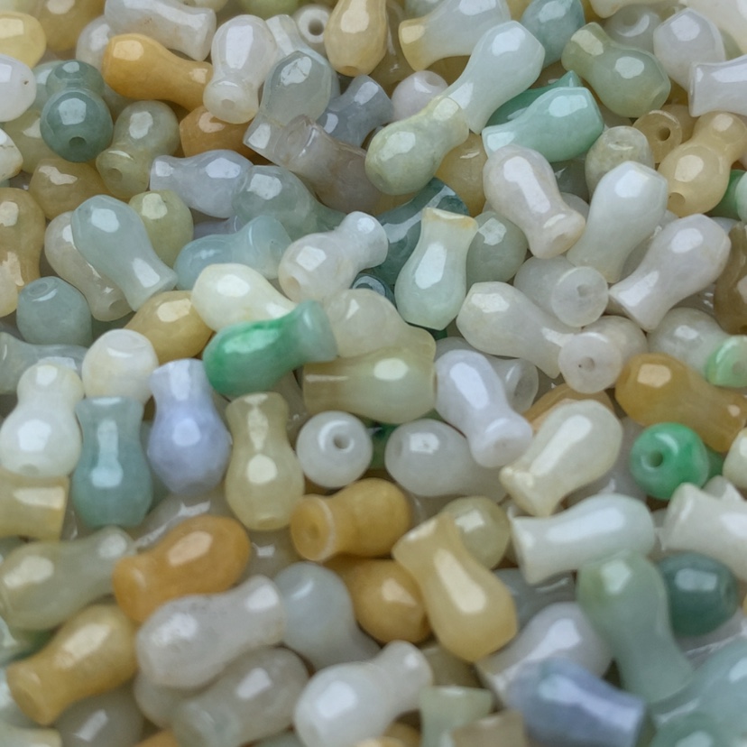 【闪购商品】翡翠手链未镶嵌卡5x8多宝花瓶50颗