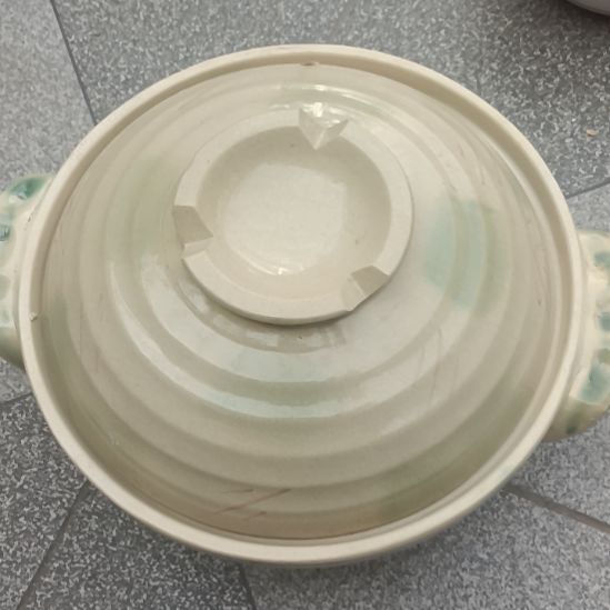 瓷片陶瓷盤子碗啥都有
