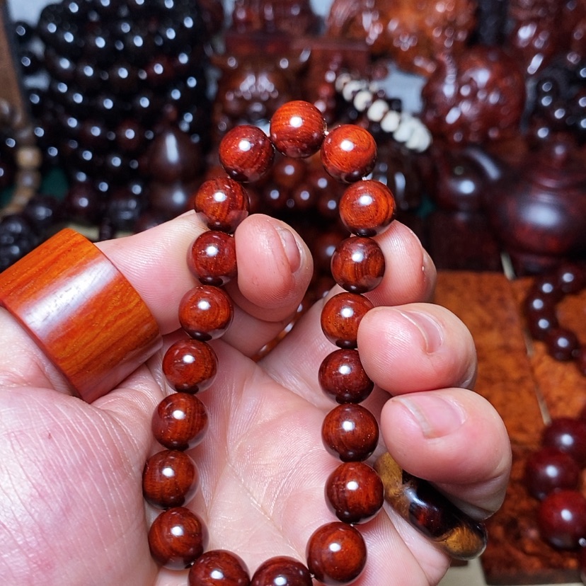 【闪购商品】檀香紫檀（小叶紫檀）