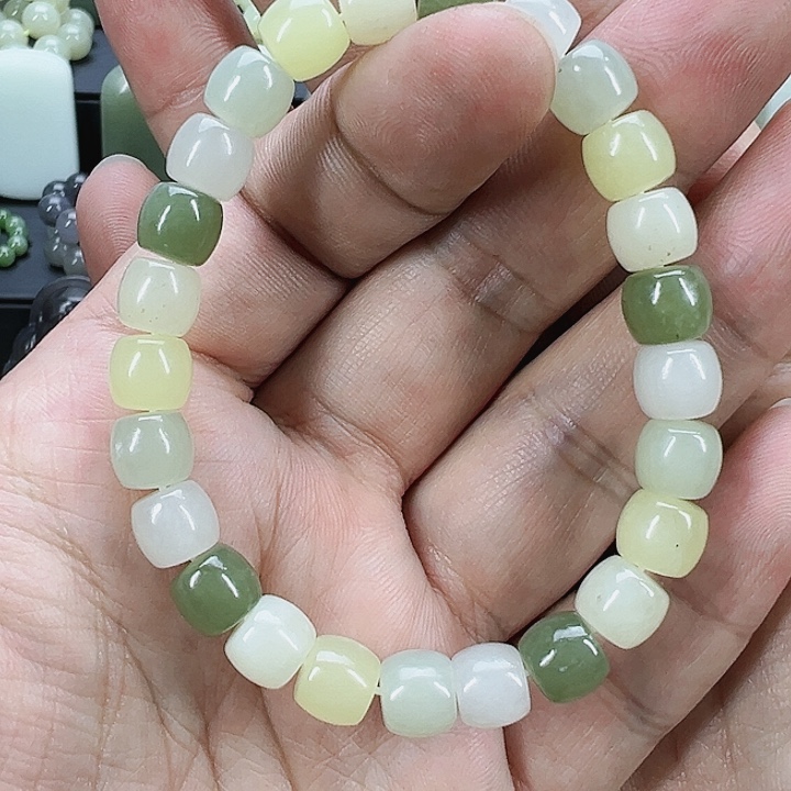 和田玉手串未镶嵌