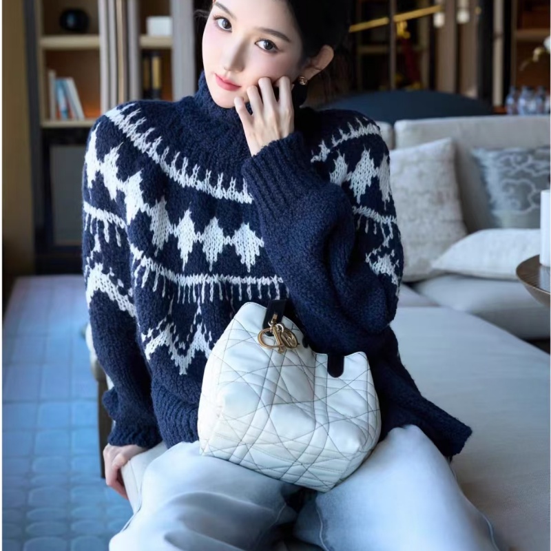 【星夜雪棱】2025秋冬新款时尚气质百搭菱格显瘦高领针织衫女.D2271