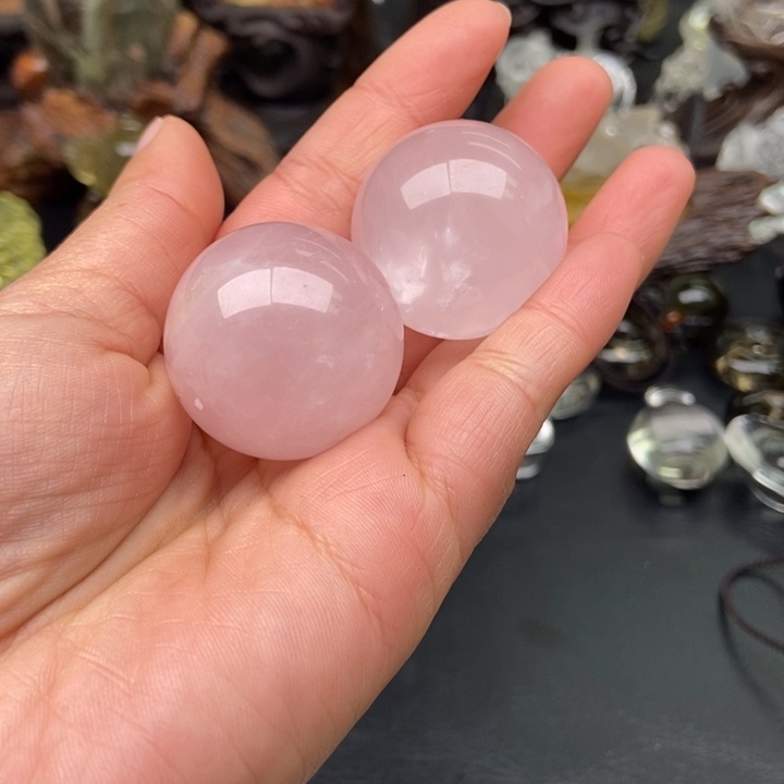 海***衫大型摆件（非配饰）水晶未镶嵌