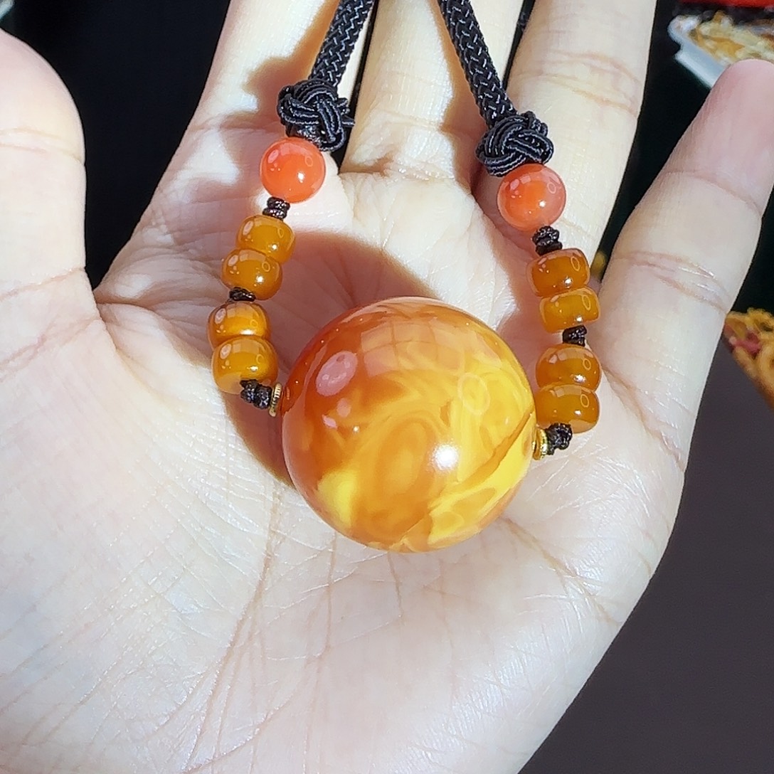 琥珀未镶嵌颈饰27MM