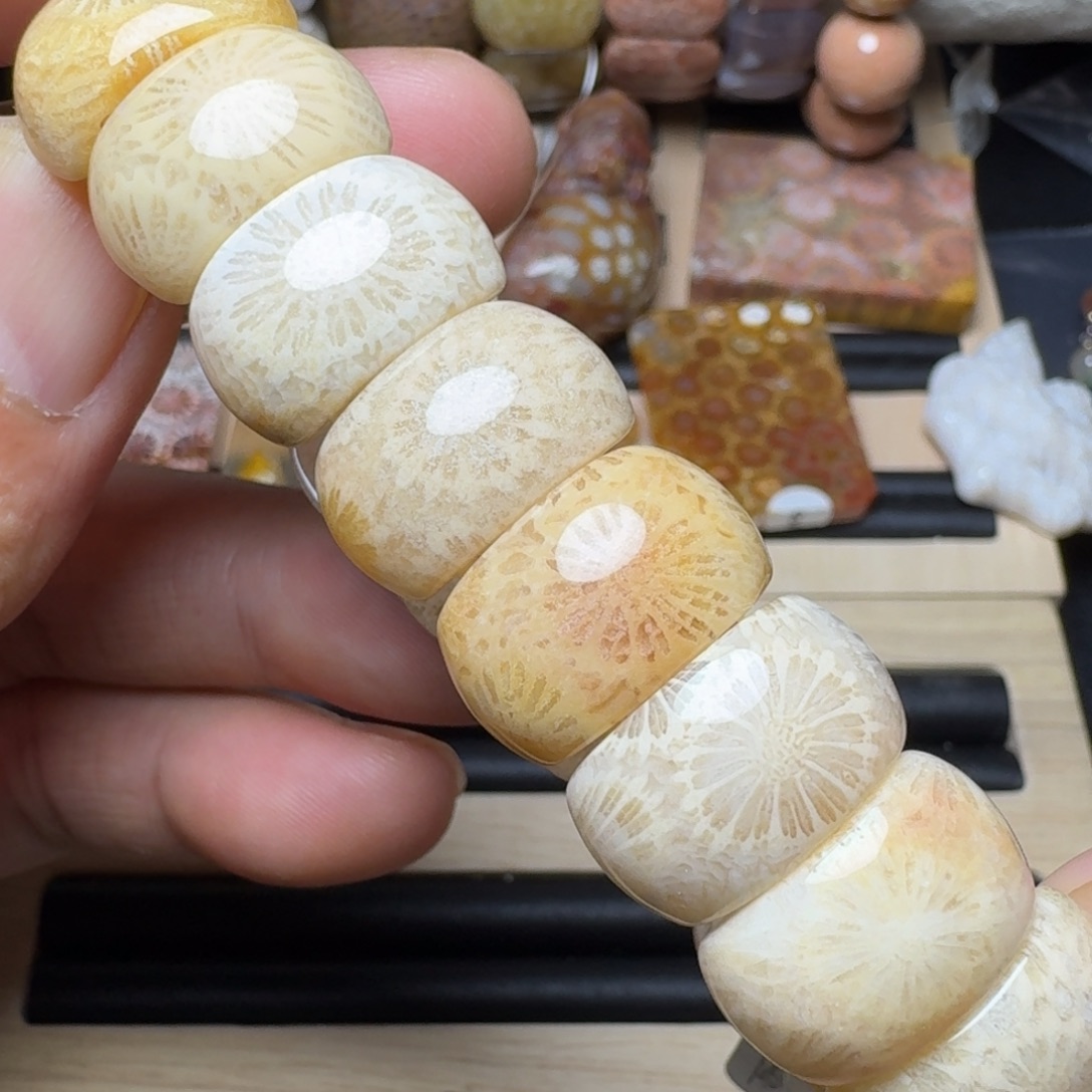 硅化玉未镶嵌纯天然色有机玉石保真色国庆福利400漏300