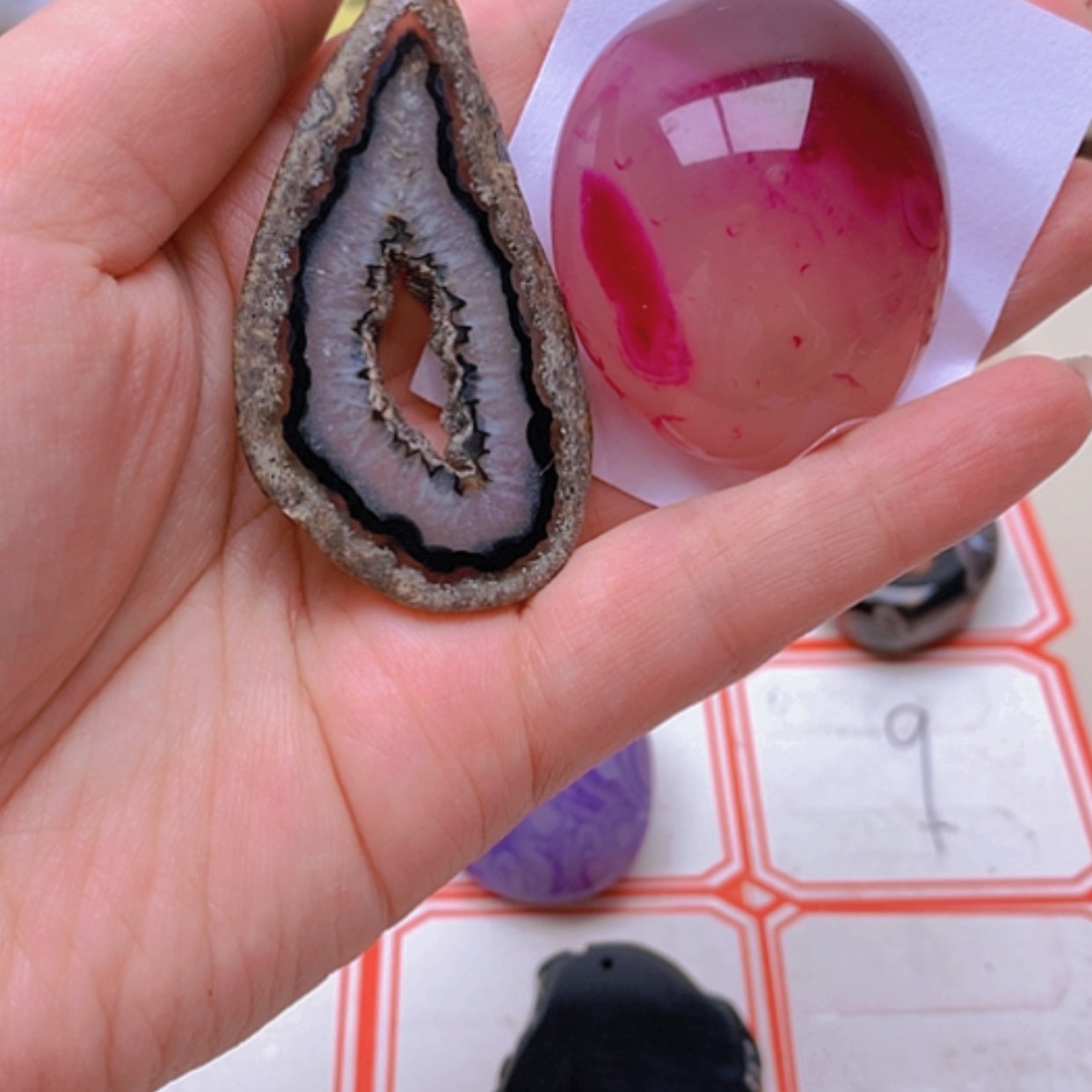 【闪购商品】玛瑙/玉髓珠宝半成品未镶嵌金*