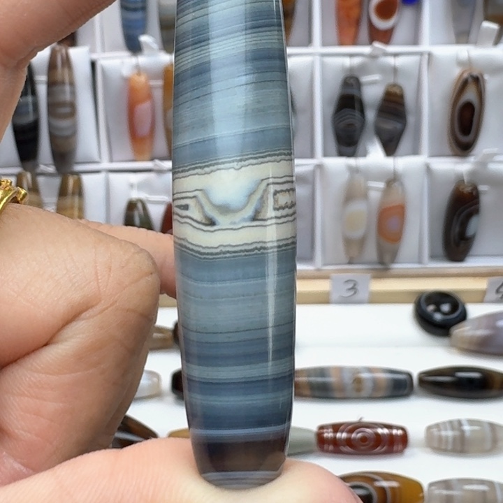 玛瑙/玉髓颈饰未镶嵌小*