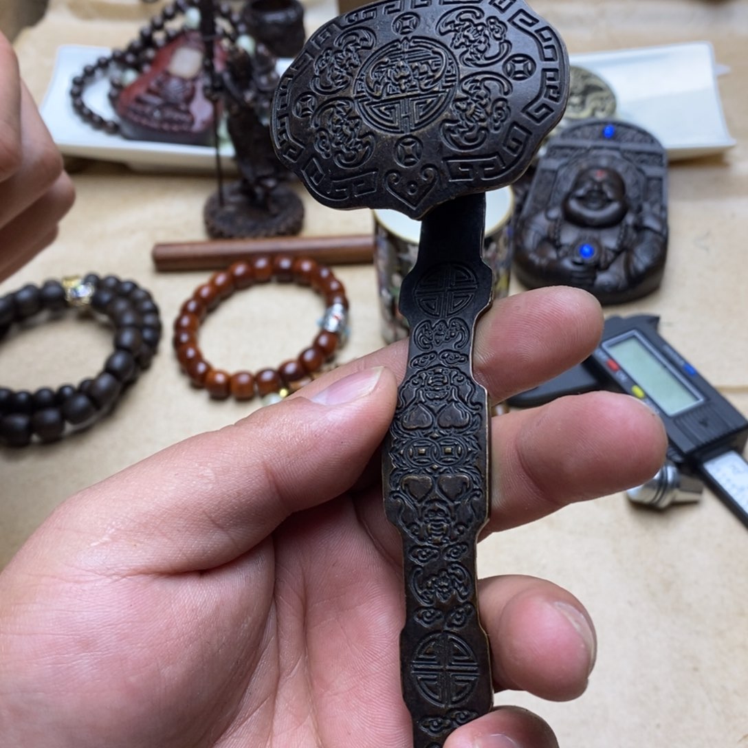 滴血莲花菩提吊坠