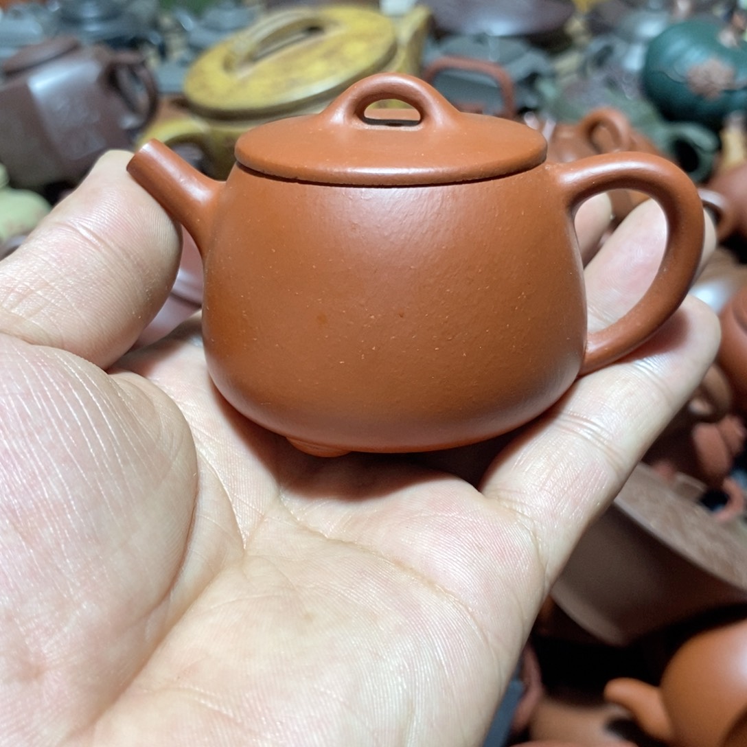 紫砂茶壶欢迎各位光临惠顾