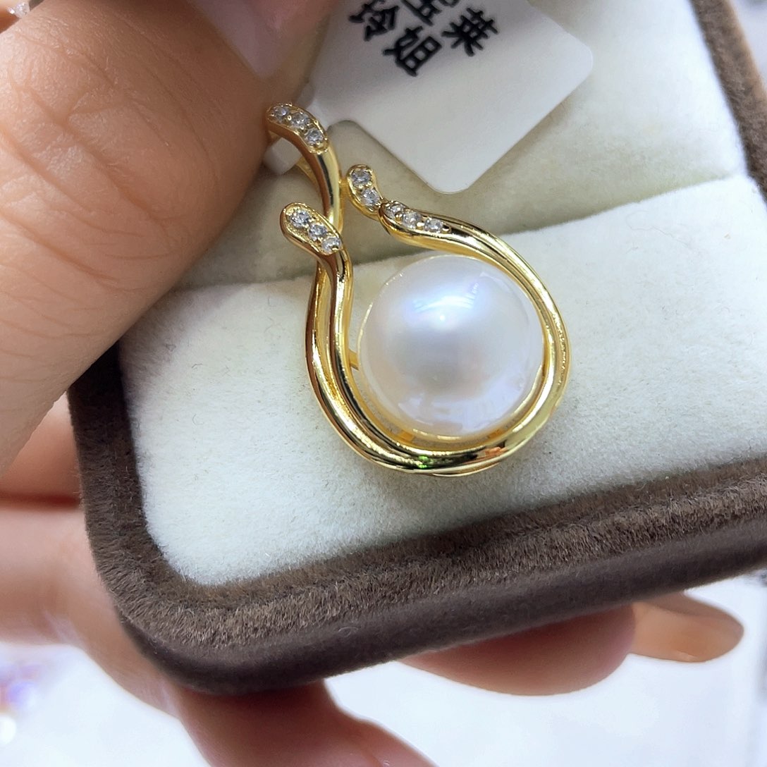 海水珍珠颈饰银S925镶嵌