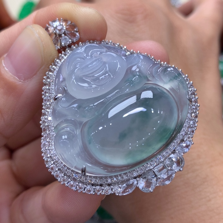 翡翠吊坠(不含链)18K金镶嵌