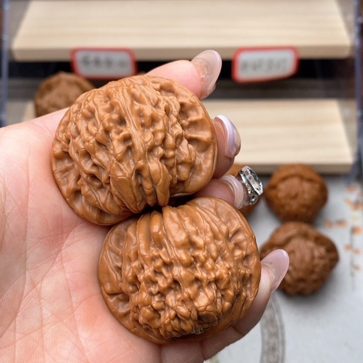 核桃把件四座楼核桃
